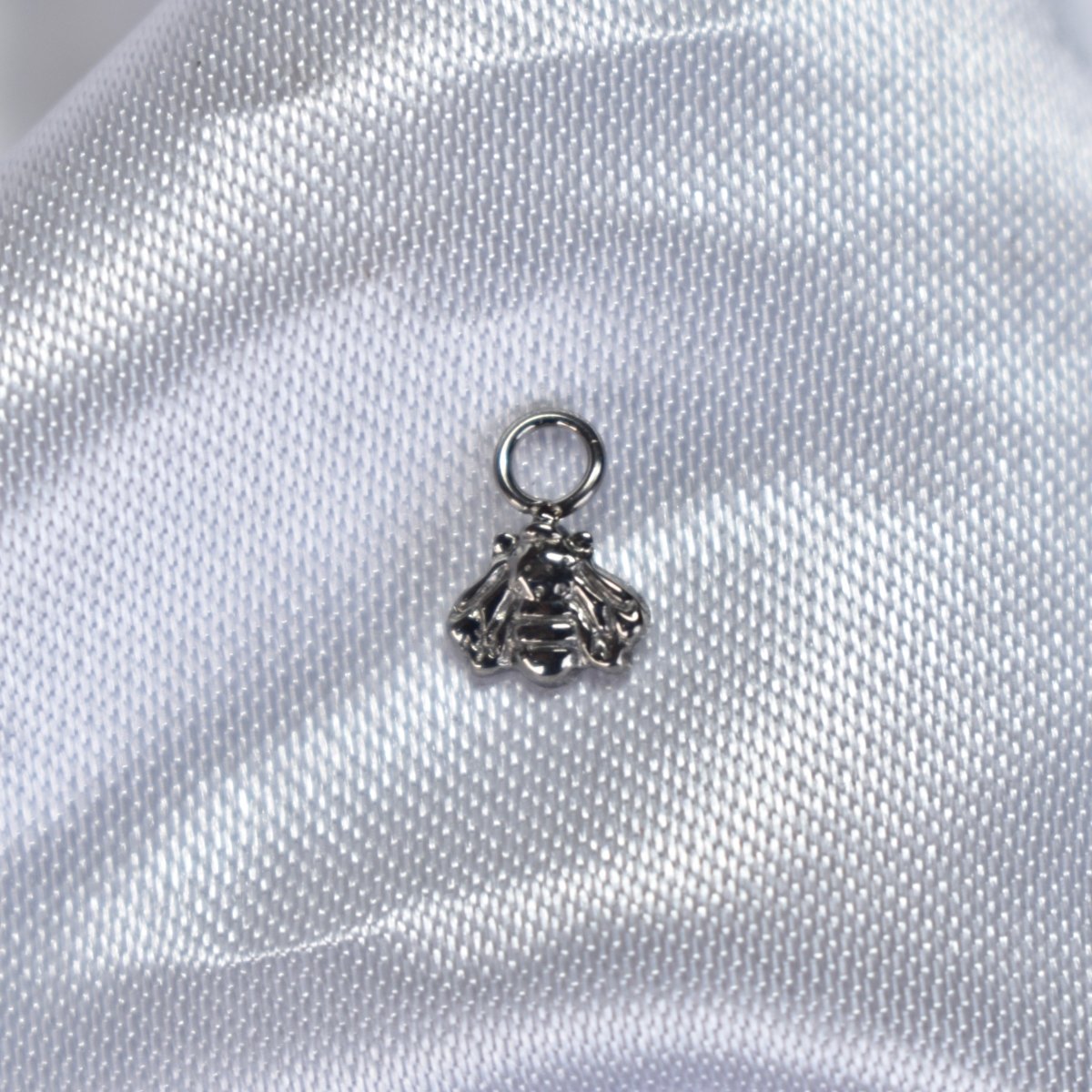 BEE CHARMS - LUCEAT PIERCING